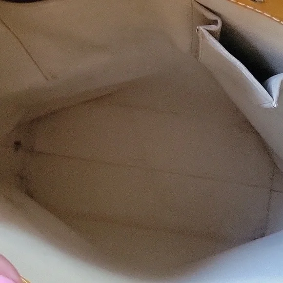 Louis Vuitton VERNIS Mustard Patent Leather Tote with Brown Handles - Picture 12 of 13